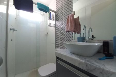 Apartamento à venda com 175m², 5 quartos e 2 vagas Apartamento à venda com 175m², 5 quartos e 2 vagasBanheiro do Quarto 2