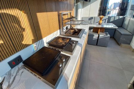 Apartamento à venda com 175m², 5 quartos e 2 vagas Apartamento à venda com 175m², 5 quartos e 2 vagasDetalhe da Área da Churrasqueira