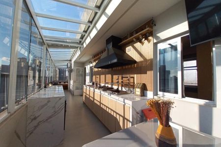 Apartamento à venda com 175m², 5 quartos e 2 vagas Apartamento à venda com 175m², 5 quartos e 2 vagasÁrea comum - Churrasqueira