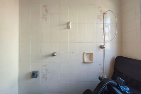 Casa à venda com 180m², 3 quartos e 4 vagasBanheiro