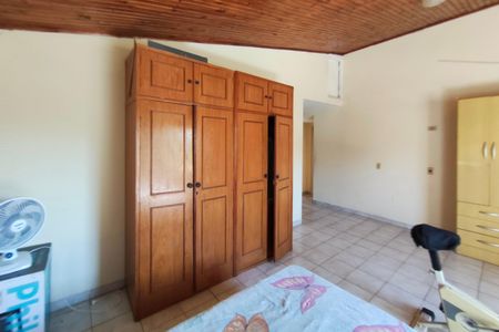 Casa à venda com 180m², 3 quartos e 4 vagasQuarto 2