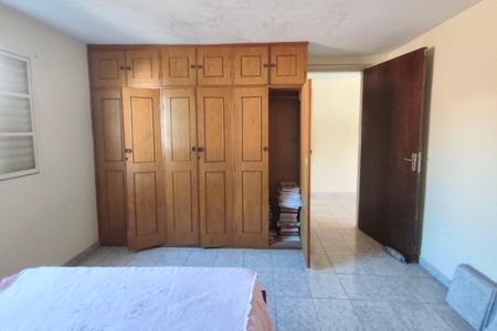Casa à venda com 180m², 3 quartos e 4 vagasQuarto 1