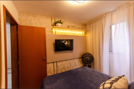 Quarto  de apartamento à venda com 2 quartos, 46m² em Vila Clarice, São Paulo