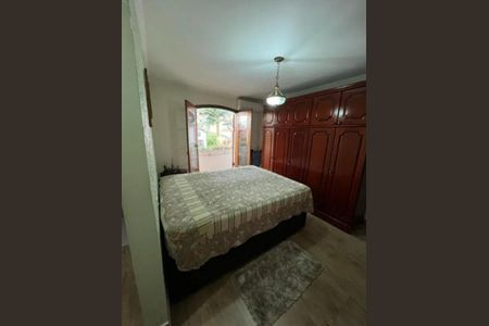 Casa à venda com 3 quartos, 200m² em Ipiranga, São Paulo