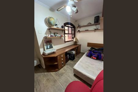 Casa à venda com 3 quartos, 200m² em Ipiranga, São Paulo