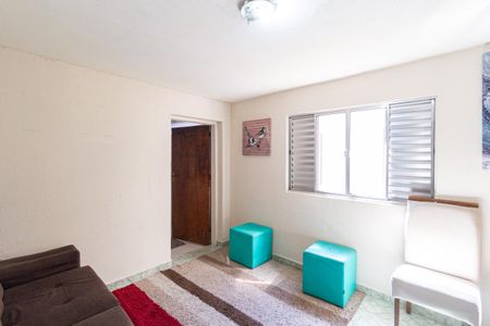 Casa à venda com 351m², 4 quartos e 2 vagas Casa à venda com 351m², 4 quartos e 2 vagasQuarto 4