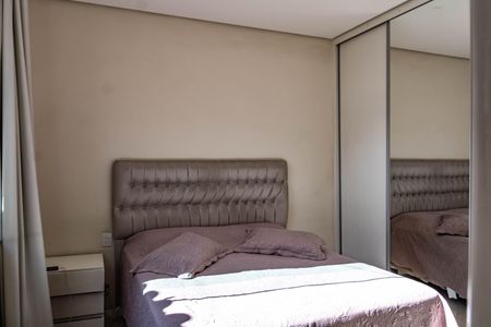 Casa à venda com 360m², 3 quartos e 2 vagas Casa à venda com 360m², 3 quartos e 2 vagasSuíte