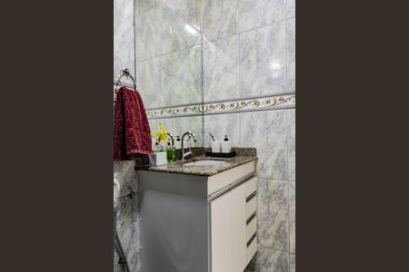 Casa à venda com 360m², 3 quartos e 2 vagas Casa à venda com 360m², 3 quartos e 2 vagasBanheiro Social