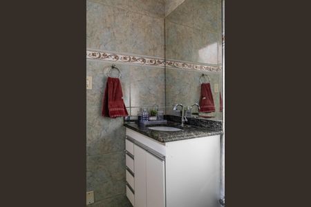 Casa à venda com 360m², 3 quartos e 2 vagas Casa à venda com 360m², 3 quartos e 2 vagasBanheiro da Suíte