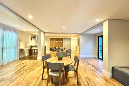 Apartamento à venda com 63m², 2 quartos e 1 vaga Apartamento à venda com 63m², 2 quartos e 1 vagaÁrea comum - Salão de festas