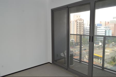 Apartamento à venda com 20m², 1 quarto e sem vagaSala/Quarto