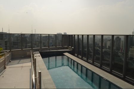 Apartamento à venda com 20m², 1 quarto e sem vagaPiscina