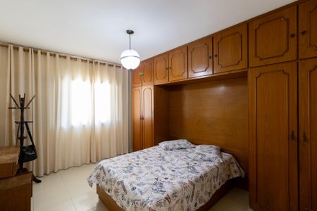 Casa à venda com 167m², 3 quartos e 2 vagas Casa à venda com 167m², 3 quartos e 2 vagasQuarto 3