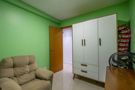 Apartamento à venda com 95m², 3 quartos e 2 vagas Apartamento à venda com 95m², 3 quartos e 2 vagasQuarto 2