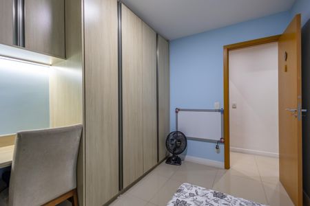 Apartamento à venda com 95m², 3 quartos e 2 vagas Apartamento à venda com 95m², 3 quartos e 2 vagasQuarto 1
