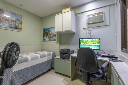 Apartamento à venda com 95m², 3 quartos e 2 vagas Apartamento à venda com 95m², 3 quartos e 2 vagasQuarto 3