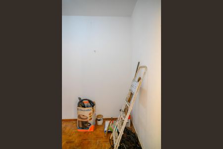 Casa à venda com 240m², 4 quartos e 3 vagas Casa à venda com 240m², 4 quartos e 3 vagasQuarto de Serviço