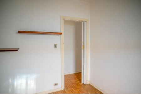 Casa para alugar com 240m², 3 quartos e 3 vagas Casa para alugar com 240m², 3 quartos e 3 vagasQuarto 2