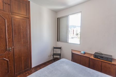 Apartamento à venda com 100m², 3 quartos e 2 vagas Apartamento à venda com 100m², 3 quartos e 2 vagasQuarto 2