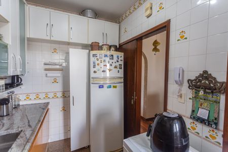 Apartamento à venda com 100m², 3 quartos e 2 vagas Apartamento à venda com 100m², 3 quartos e 2 vagasCozinha