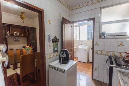 Apartamento à venda com 100m², 3 quartos e 2 vagas Apartamento à venda com 100m², 3 quartos e 2 vagasCozinha