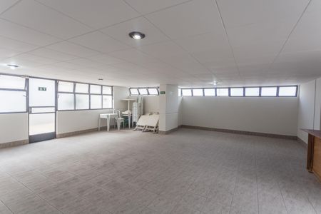 Apartamento à venda com 100m², 3 quartos e 2 vagas Apartamento à venda com 100m², 3 quartos e 2 vagasÁrea comum