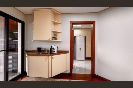 Apartamento à venda com 288m², 4 quartos e 3 vagas