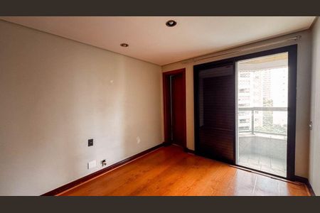 Apartamento à venda com 288m², 4 quartos e 3 vagas