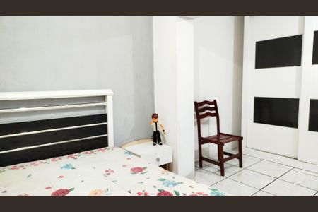 Casa à venda com 120m², 2 quartos e 2 vagas Casa à venda com 120m², 2 quartos e 2 vagasQuarto 1