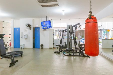 Apartamento à venda com 118m², 3 quartos e 1 vaga Apartamento à venda com 118m², 3 quartos e 1 vagaÁrea comum - Academia