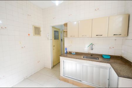 Apartamento à venda com 78m², 2 quartos e sem vaga Apartamento à venda com 78m², 2 quartos e sem vagaCozinha