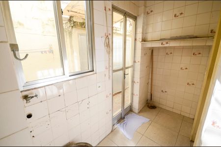 Apartamento à venda com 78m², 2 quartos e sem vaga Apartamento à venda com 78m², 2 quartos e sem vagaÁrea de Serviço