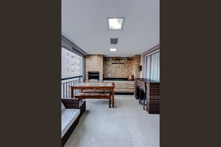 Apartamento à venda com 155m², 3 quartos e 3 vagasVaranda da Sala