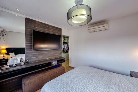 Apartamento à venda com 155m², 3 quartos e 3 vagasSuíte 1