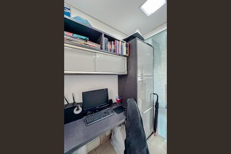 Apartamento à venda com 155m², 3 quartos e 3 vagasEscritório