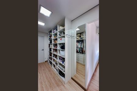 Apartamento à venda com 155m², 3 quartos e 3 vagasCloset da suíte 1