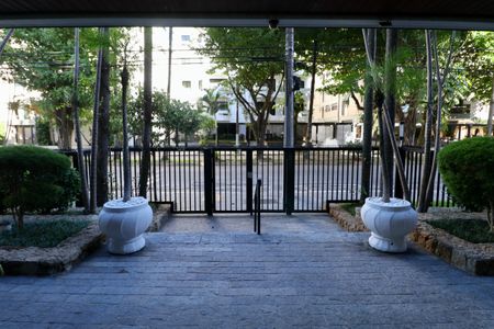 Apartamento para alugar com 97m², 3 quartos e 1 vaga Apartamento para alugar com 97m², 3 quartos e 1 vagaFachada