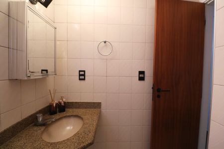 Apartamento para alugar com 97m², 3 quartos e 1 vaga Apartamento para alugar com 97m², 3 quartos e 1 vagaBanheiro da Suíte