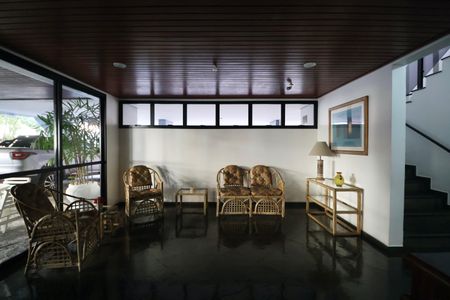 Apartamento para alugar com 97m², 3 quartos e 1 vaga Apartamento para alugar com 97m², 3 quartos e 1 vagaÁrea comum - Hall de entrada