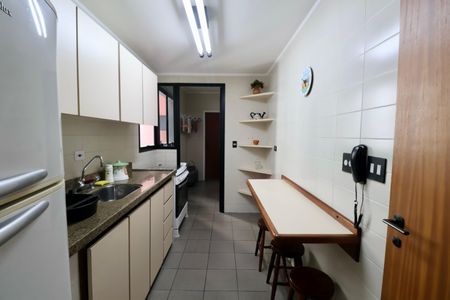 Apartamento para alugar com 97m², 3 quartos e 1 vaga Apartamento para alugar com 97m², 3 quartos e 1 vagaCozinha