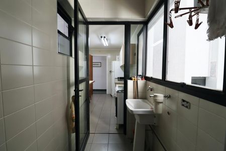 Apartamento para alugar com 97m², 3 quartos e 1 vaga Apartamento para alugar com 97m², 3 quartos e 1 vagaÁrea de Serviço