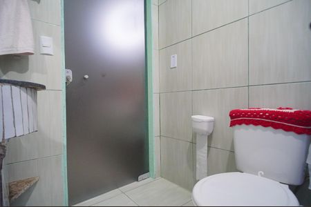 Casa à venda com 180m², 3 quartos e 3 vagasBanheiro da Suíte