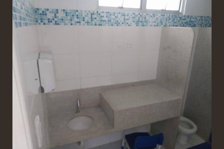 Casa à venda com 200m², 1 quarto e 2 vagas