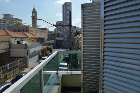 Casa à venda com 320m², 2 quartos e 10 vagasVaranda do Quarto 1