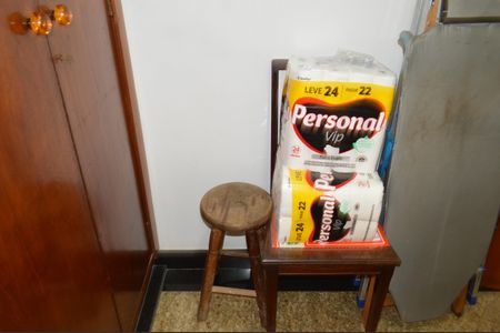 Casa à venda com 320m², 2 quartos e 10 vagasQuarto de Serviço