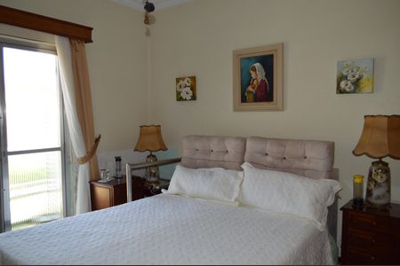 Casa à venda com 320m², 2 quartos e 10 vagasQuarto 1