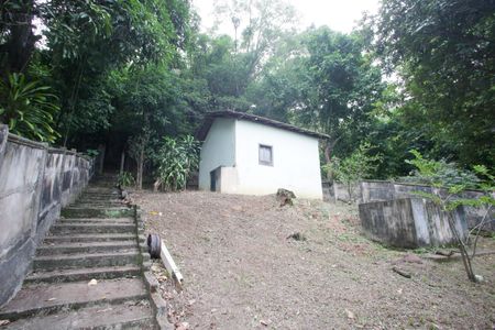 Casa à venda com 244m², 4 quartos e 3 vagasQuintal