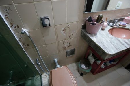 Casa à venda com 244m², 4 quartos e 3 vagasBanheiro