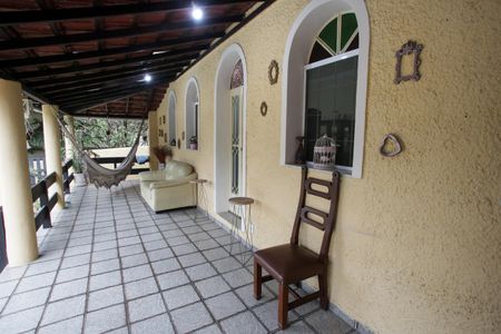 Casa à venda com 244m², 4 quartos e 3 vagasVaranda