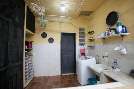 Casa à venda com 244m², 4 quartos e 3 vagasÁrea de Serviço